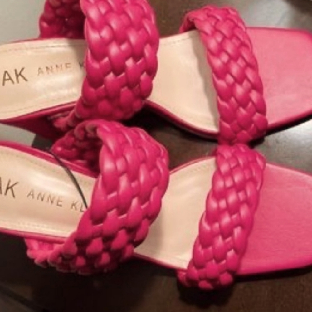 SOLD**** Bottega Veneta Style Sandals-Anne Klein